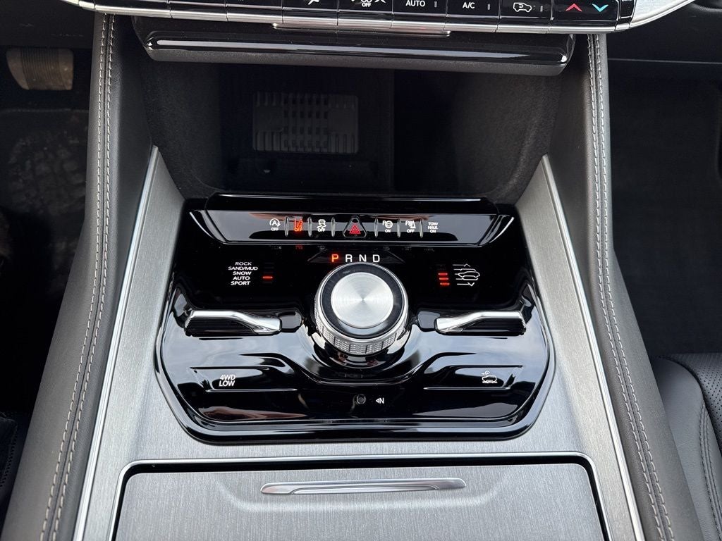 2026 Jeep Grand Wagoneer Limited Reserve