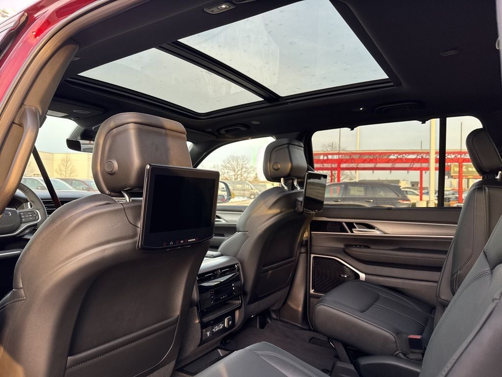 2026 Jeep Grand Wagoneer Limited Reserve