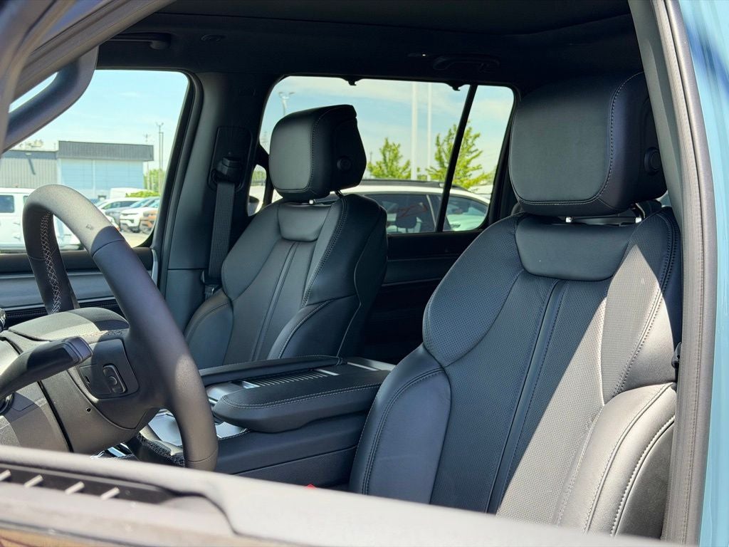 2026 Jeep Grand Wagoneer Limited Reserve