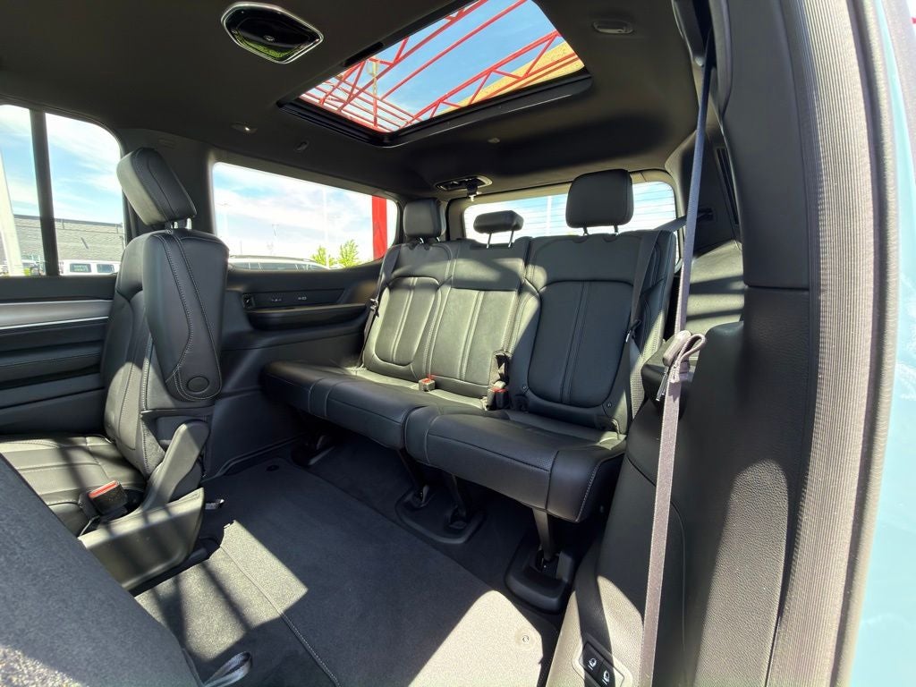 2026 Jeep Grand Wagoneer Limited Reserve