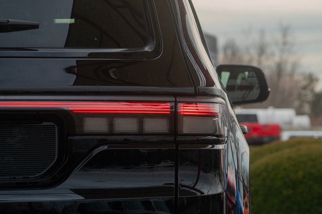 2026 Jeep Grand Wagoneer Limited Reserve