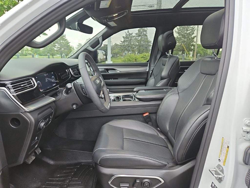 2024 Jeep Wagoneer Series II