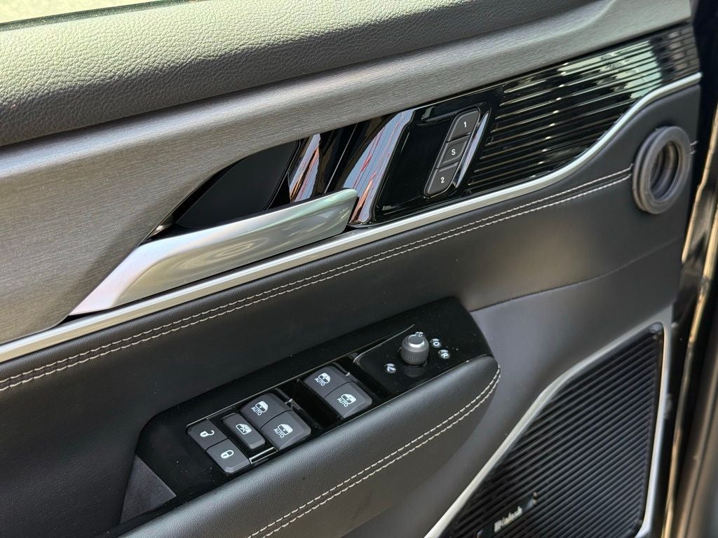 2026 Jeep Grand Wagoneer Limited Reserve