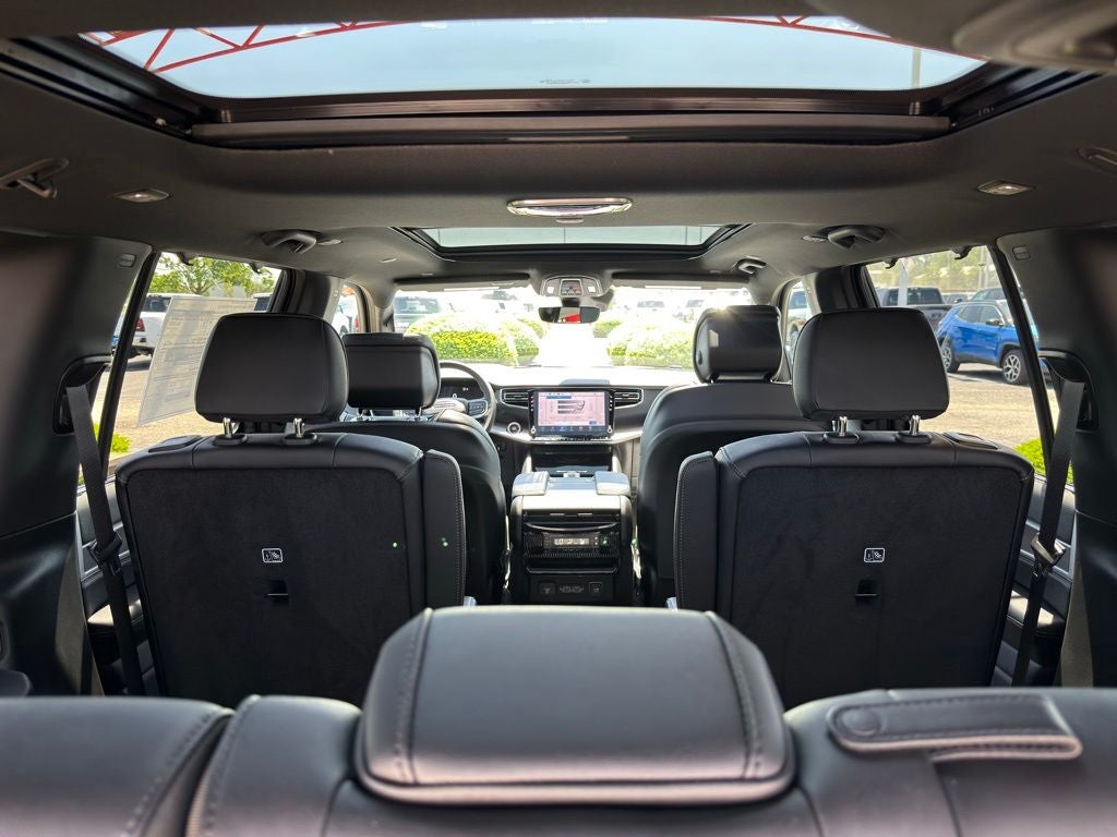 2026 Jeep Grand Wagoneer Limited Reserve