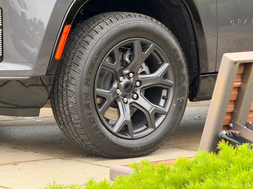2026 Jeep Grand Wagoneer Limited Altitude