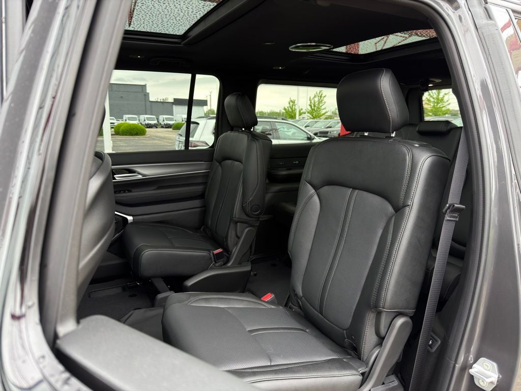 2026 Jeep Grand Wagoneer Limited Altitude