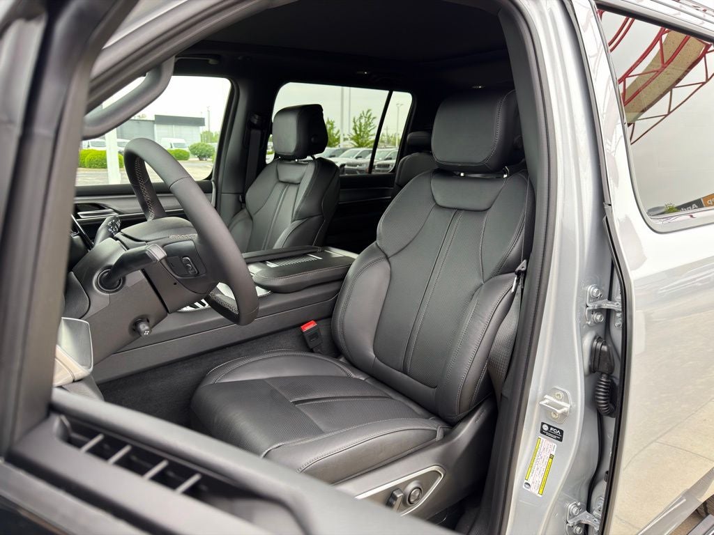 2026 Jeep Grand Wagoneer Limited Altitude