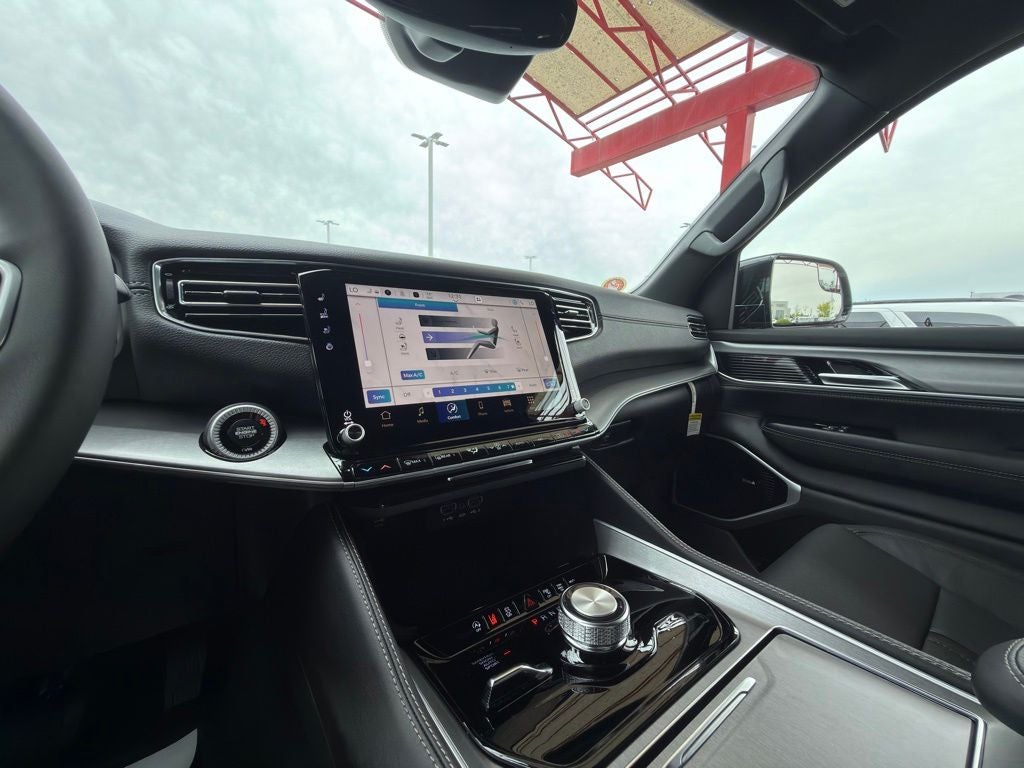 2026 Jeep Grand Wagoneer Limited Altitude