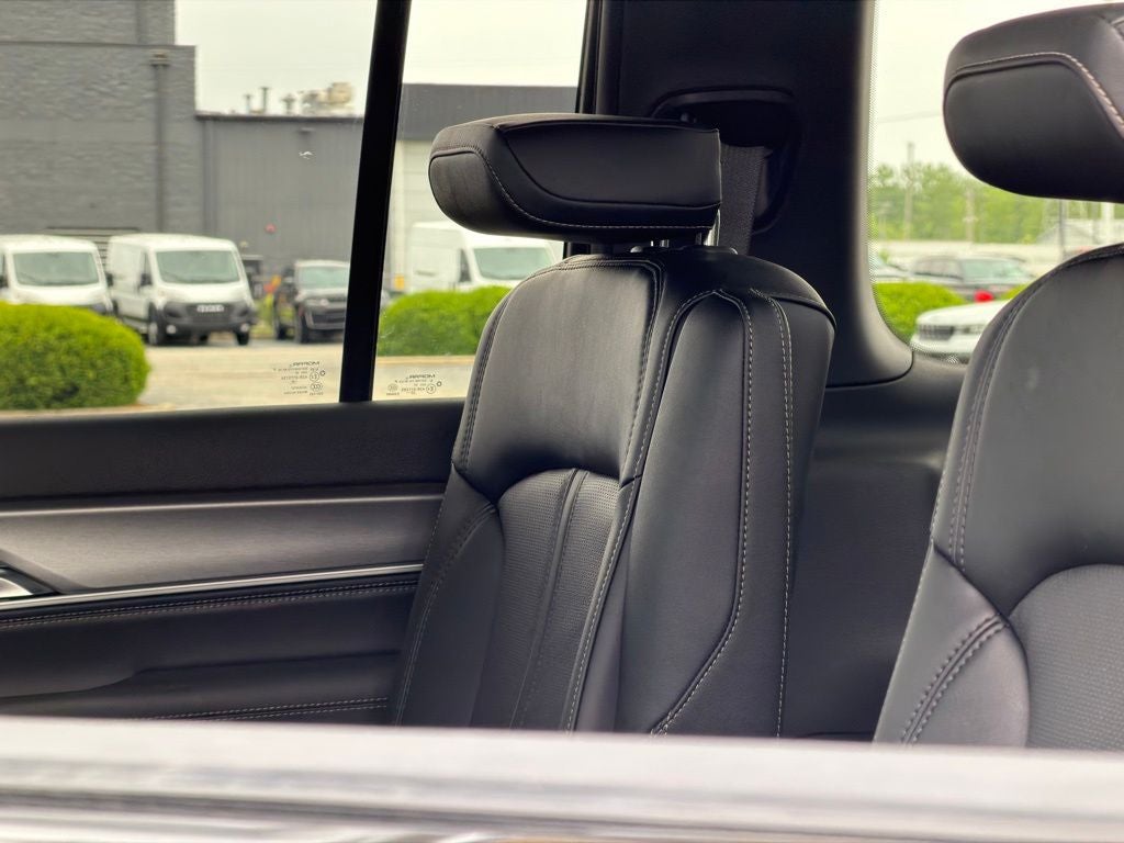 2026 Jeep Grand Wagoneer Limited Altitude