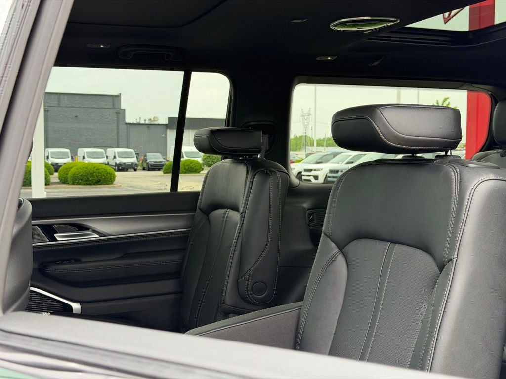 2026 Jeep Grand Wagoneer Limited Altitude