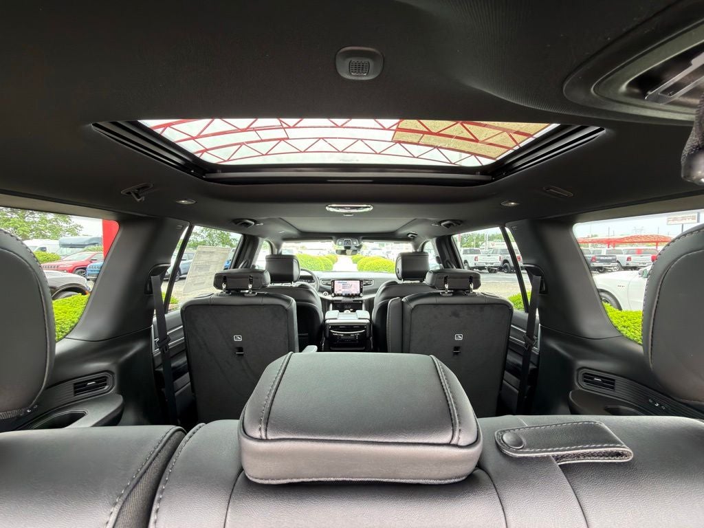 2026 Jeep Grand Wagoneer Limited Altitude