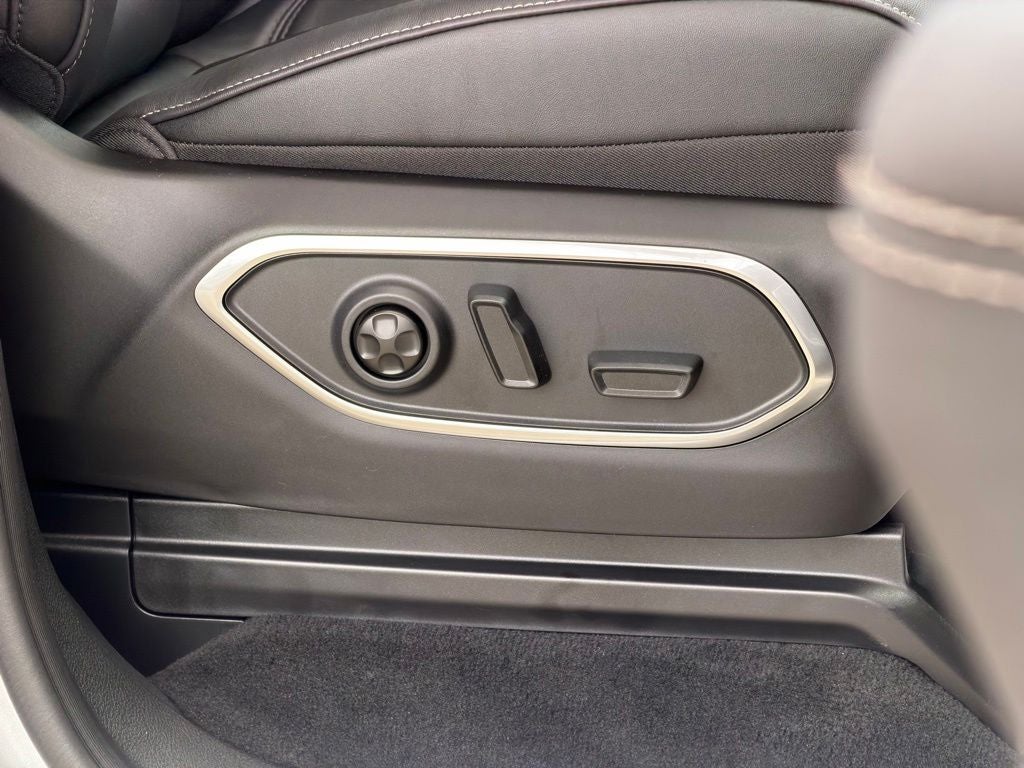 2026 Jeep Grand Wagoneer Limited Altitude