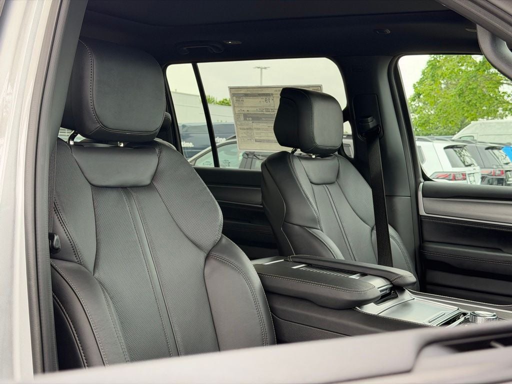 2026 Jeep Grand Wagoneer Limited Altitude