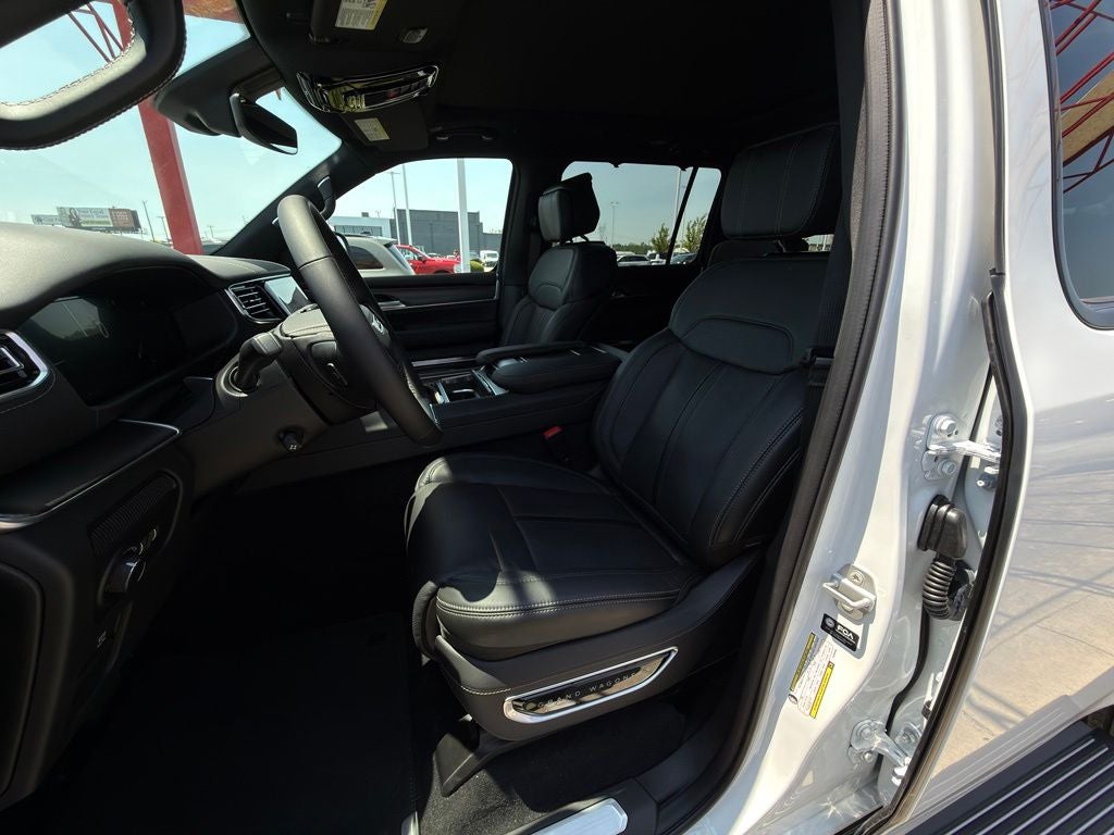 2026 Jeep Grand Wagoneer Summit Obsidian