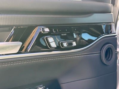 2026 Jeep Grand Wagoneer Summit