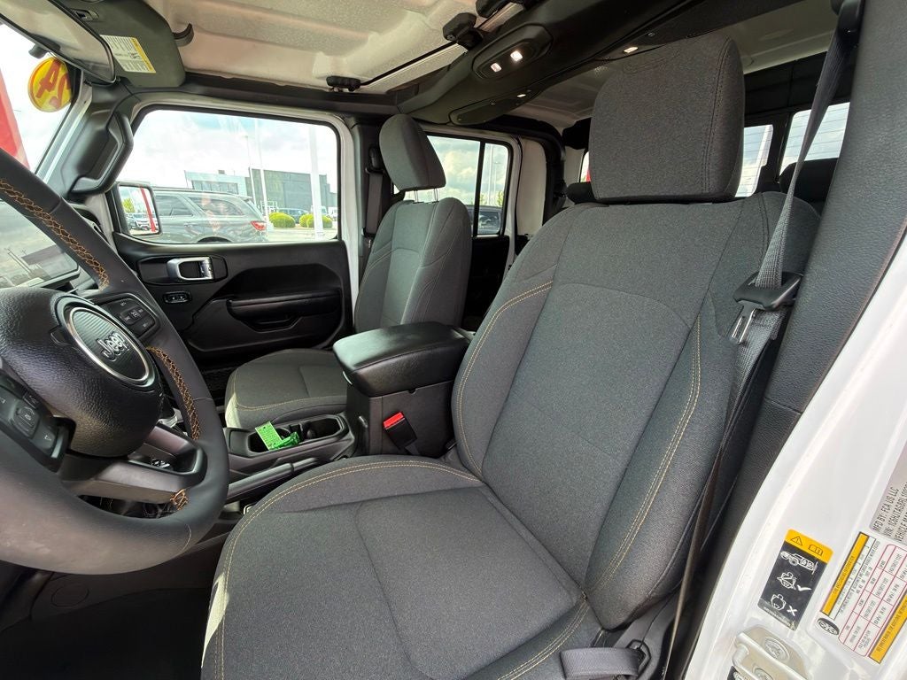 2024 Jeep Gladiator Sport S