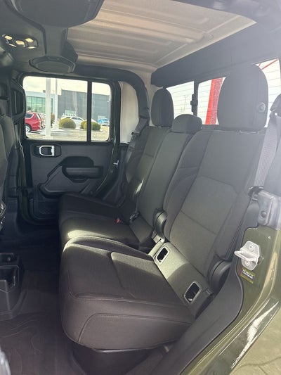 2022 Jeep Gladiator Altitude