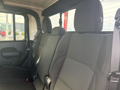 2022 Jeep Gladiator Altitude