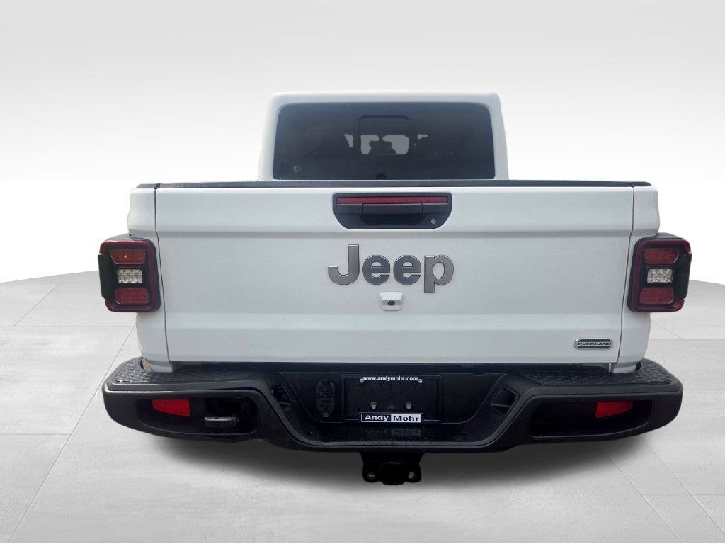2022 Jeep Gladiator Overland