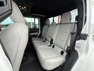 2023 Jeep Gladiator Overland