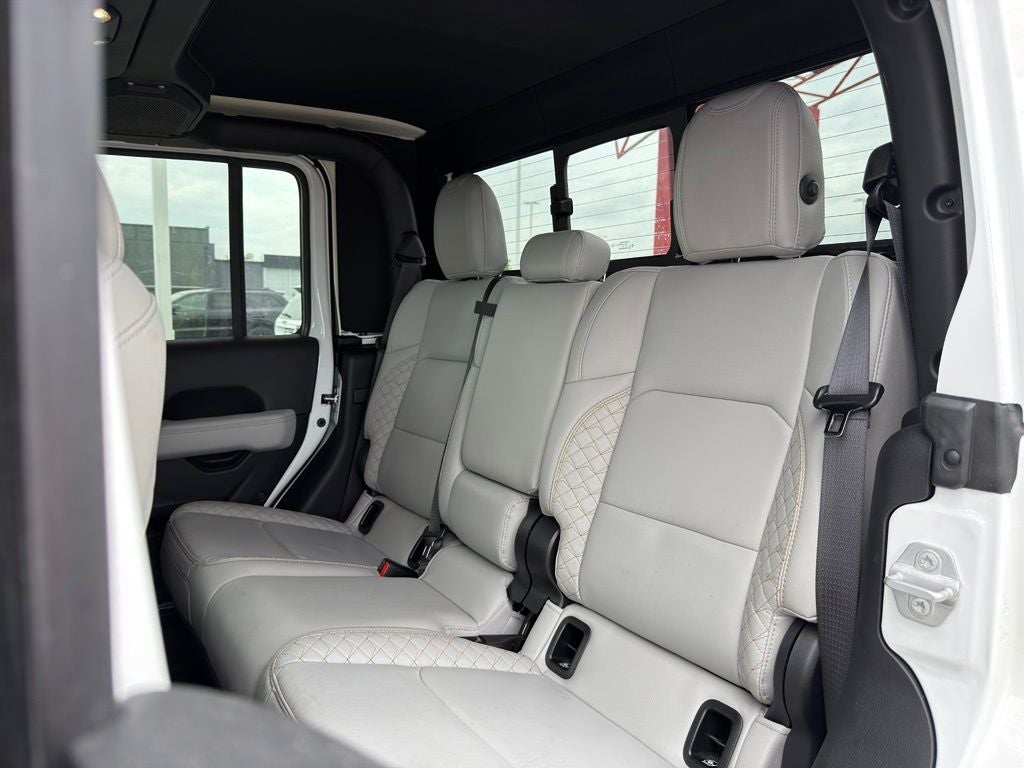 2023 Jeep Gladiator Overland