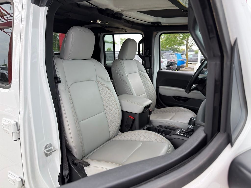 2023 Jeep Gladiator Overland