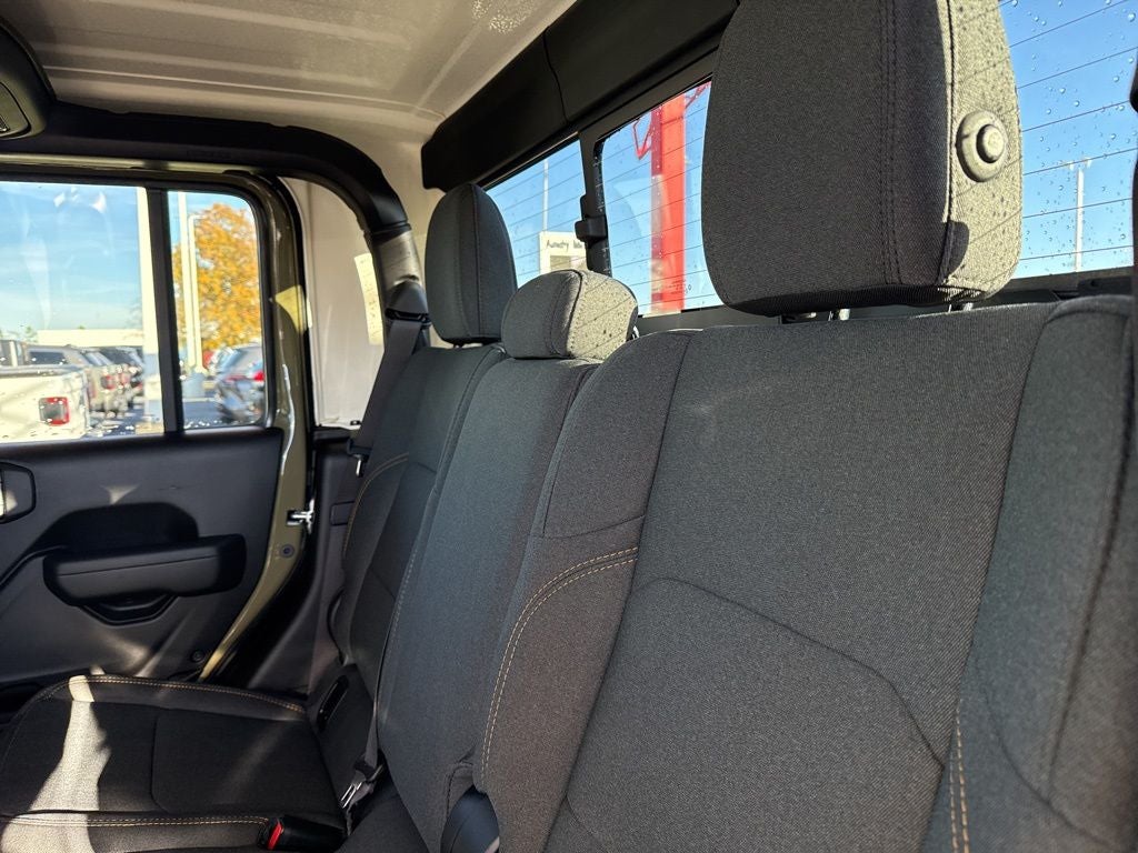 2026 Jeep Gladiator Sport S