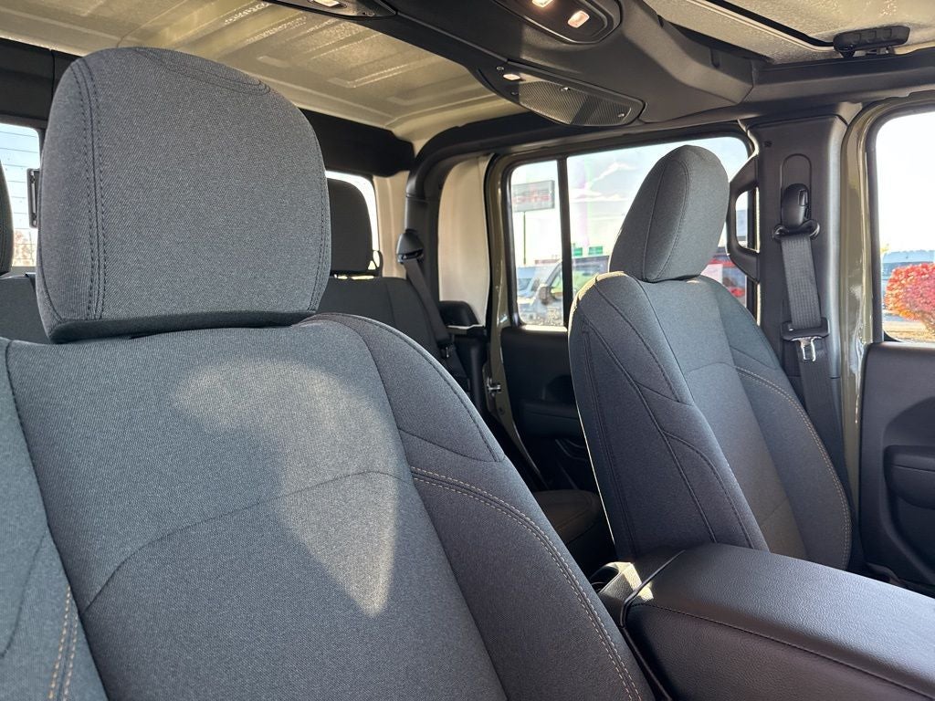 2026 Jeep Gladiator Sport S