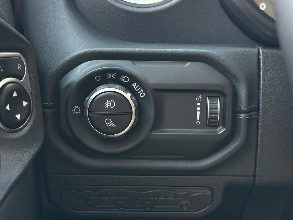 2026 Jeep Gladiator Sahara