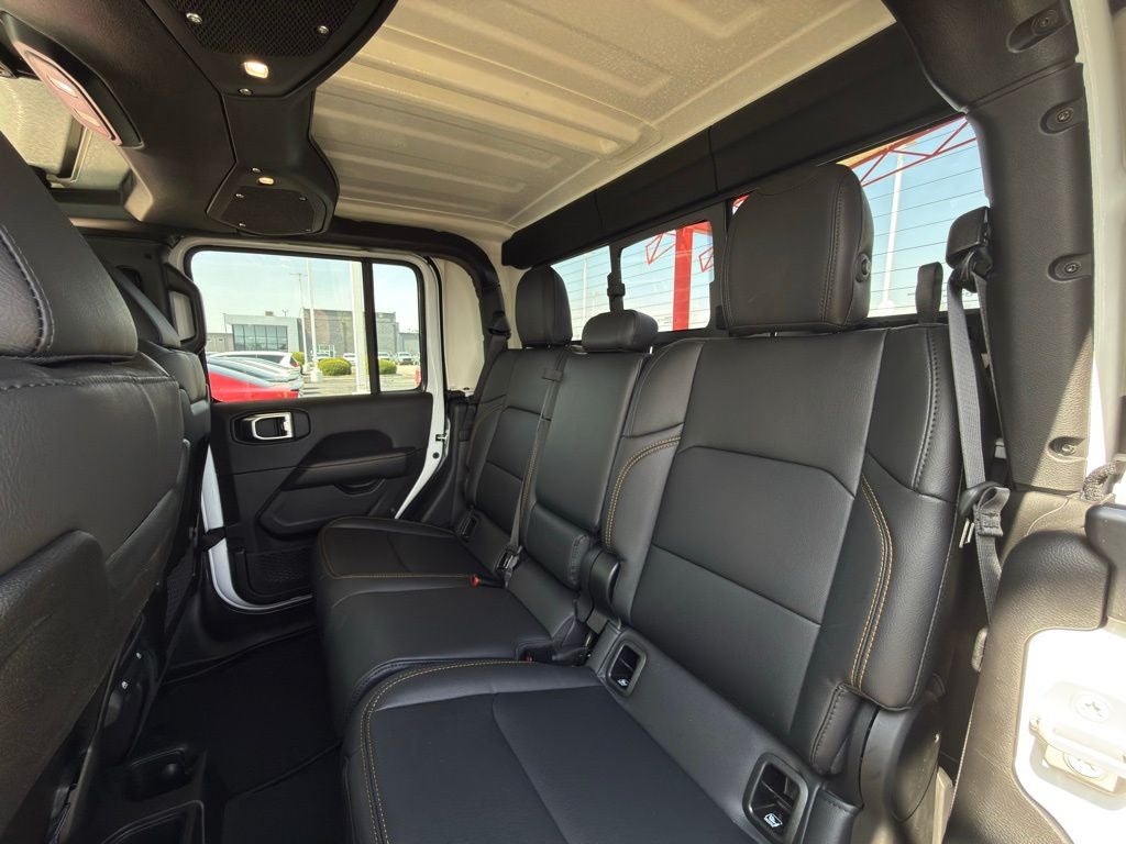 2026 Jeep Gladiator Sahara