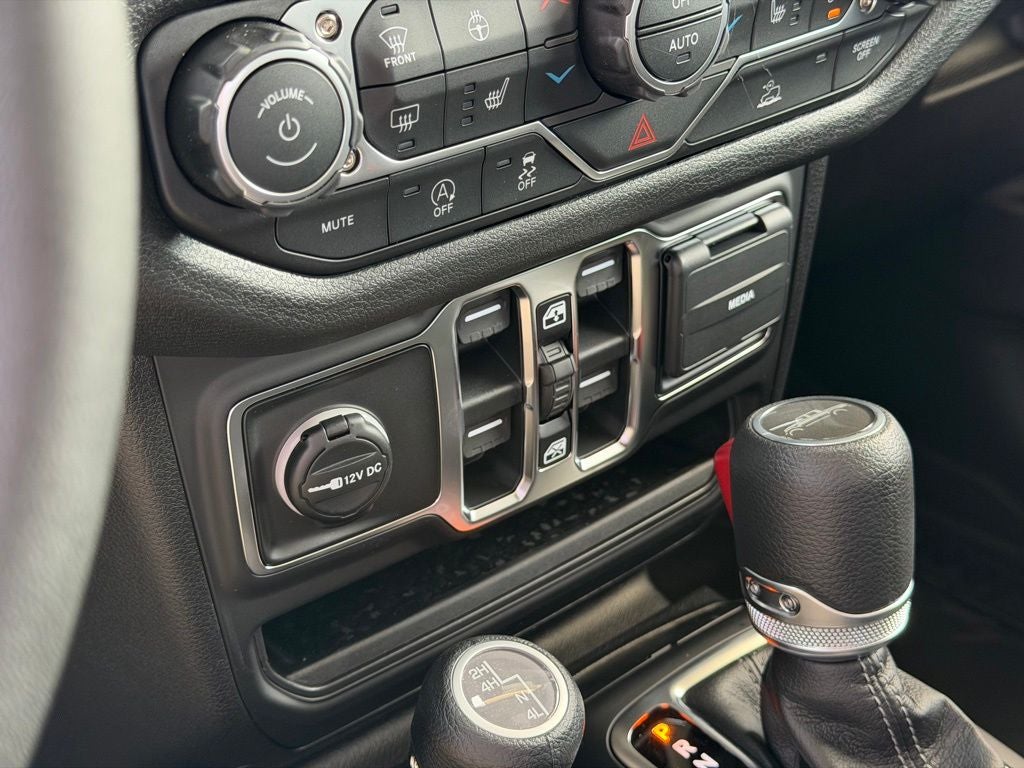2026 Jeep Gladiator Sport S