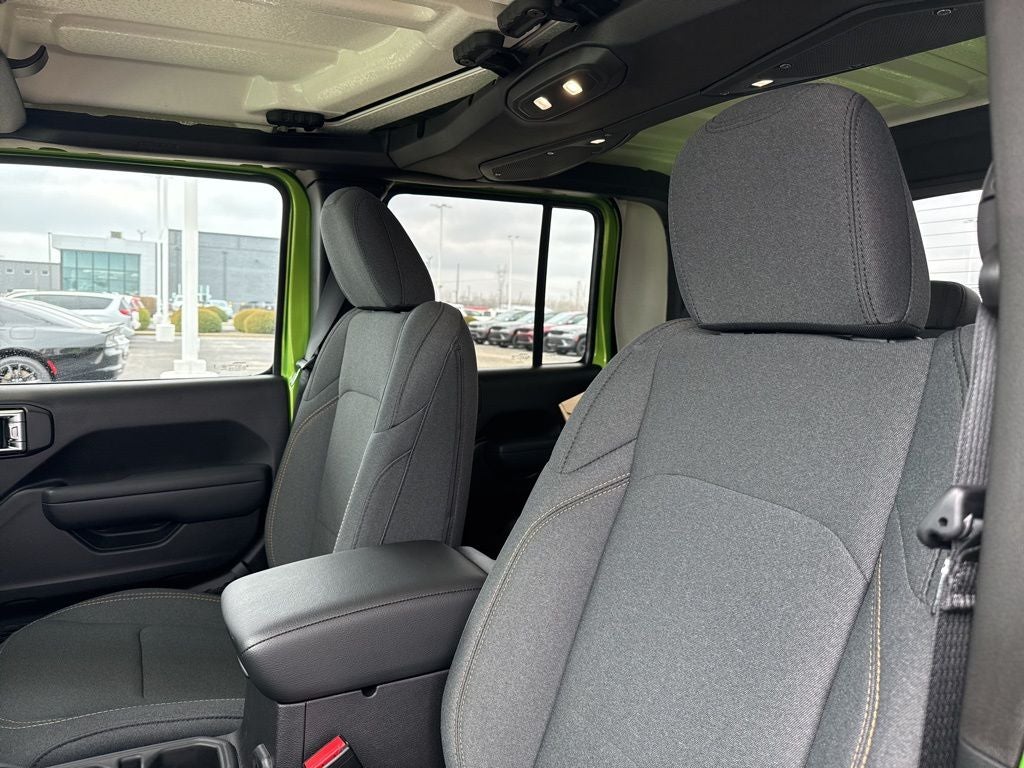 2025 Jeep Gladiator Sport S