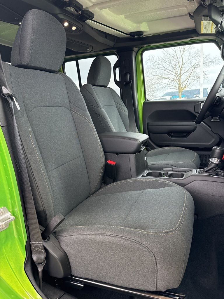 2025 Jeep Gladiator Sport S