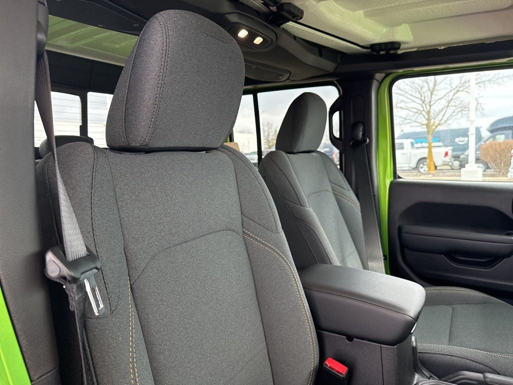 2025 Jeep Gladiator Sport S