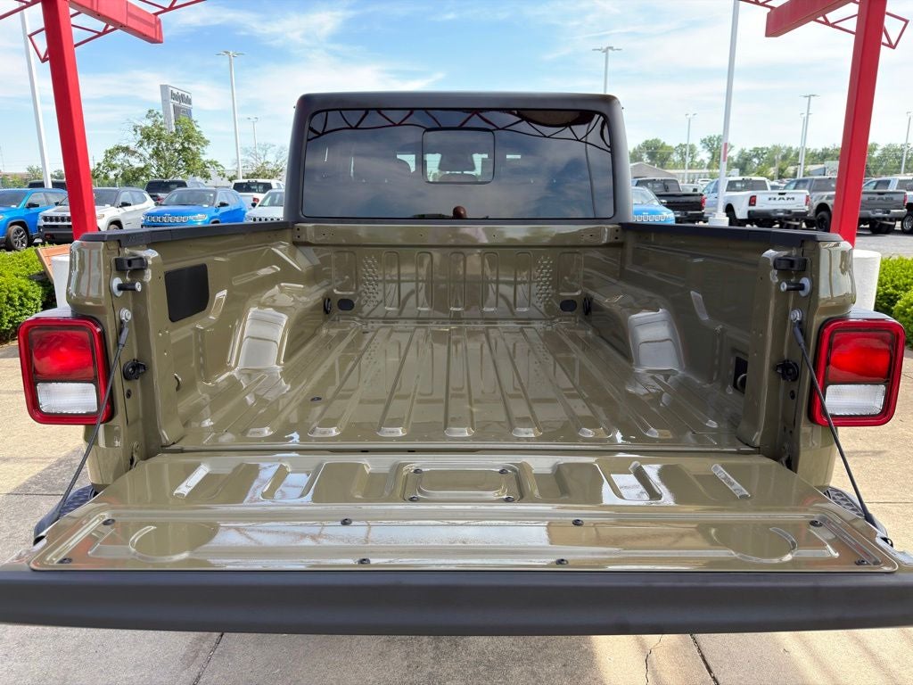 2026 Jeep Gladiator Sport S