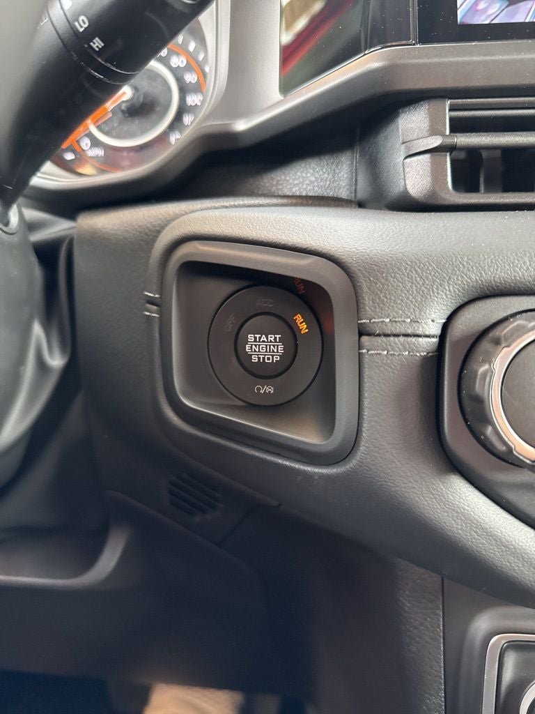 2025 Jeep Gladiator High Tide