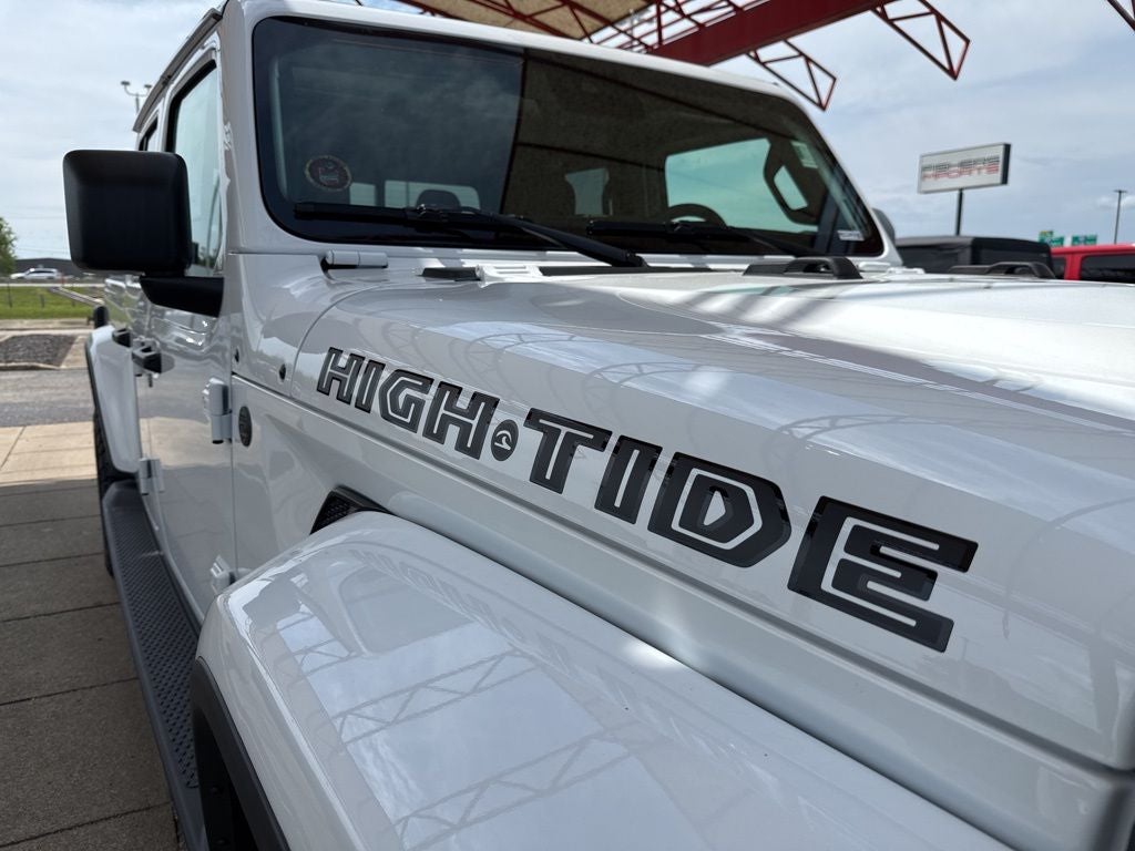 2025 Jeep Gladiator High Tide