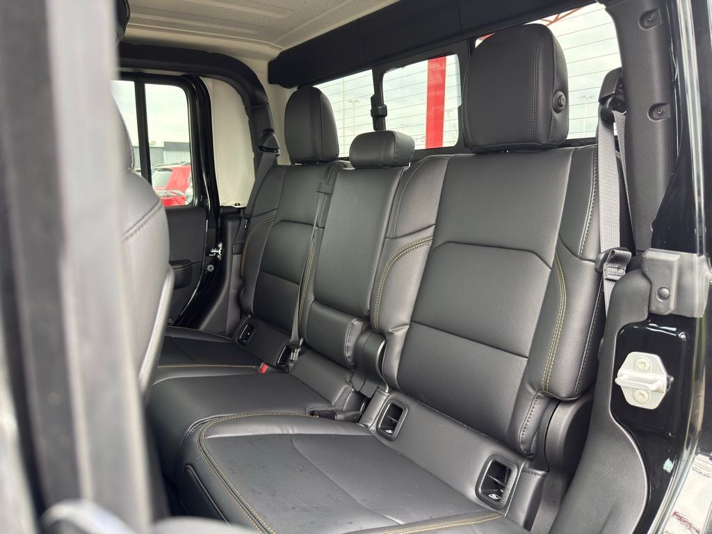 2026 Jeep Gladiator Sahara