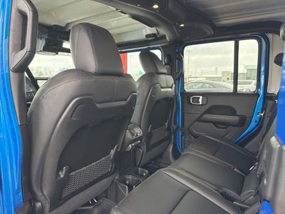 2026 Jeep Gladiator Sahara