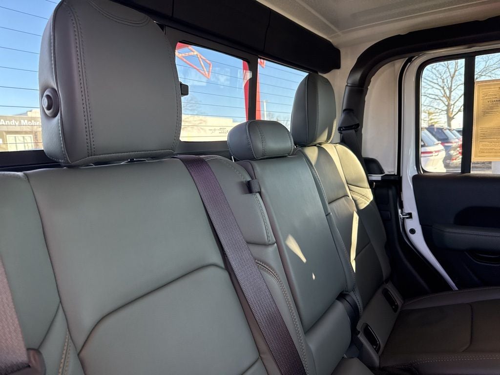 2025 Jeep Gladiator Mojave