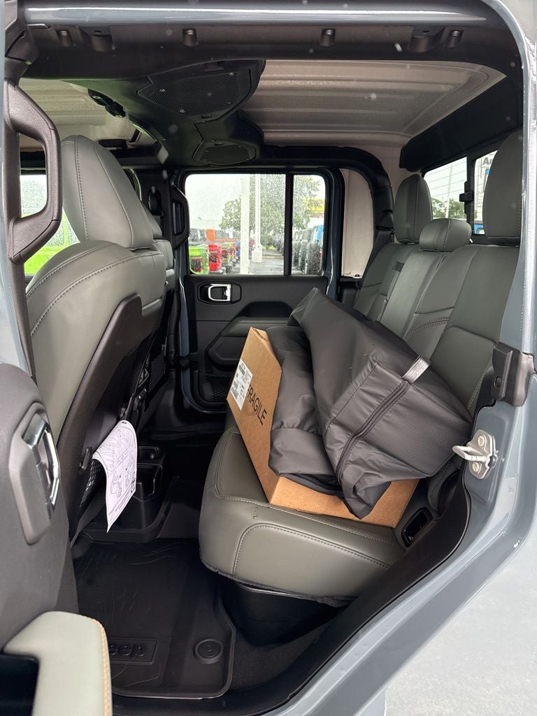 2025 Jeep Gladiator Mojave