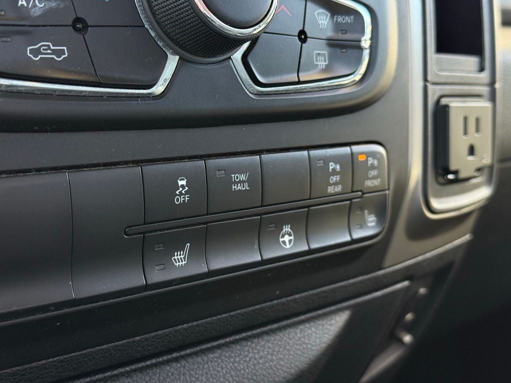 2014 RAM 1500 Big Horn