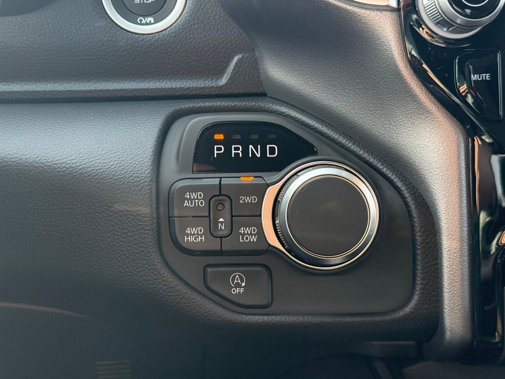 2026 RAM Ram 1500 Big Horn/Lone Star