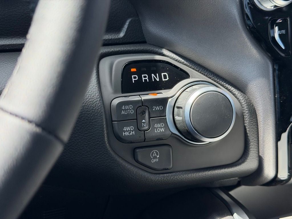 2026 RAM Ram 1500 Big Horn/Lone Star