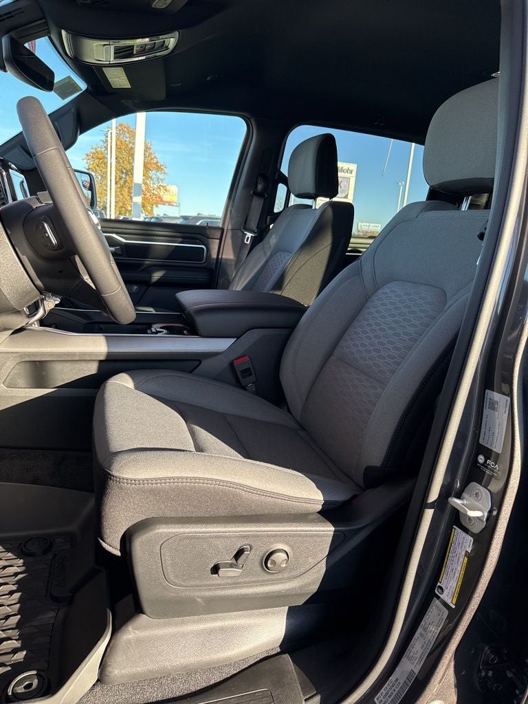 2026 RAM Ram 1500 Big Horn/Lone Star