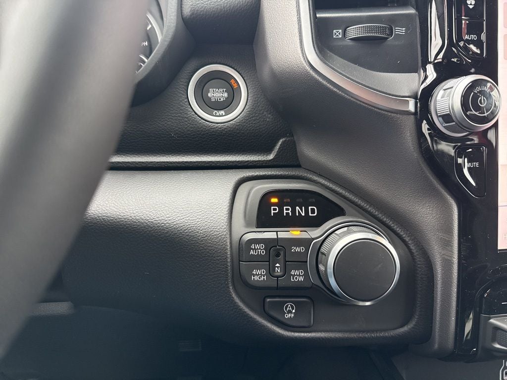 2026 RAM Ram 1500 Big Horn/Lone Star