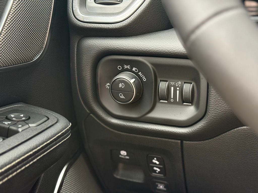 2026 RAM Ram 1500 Laramie