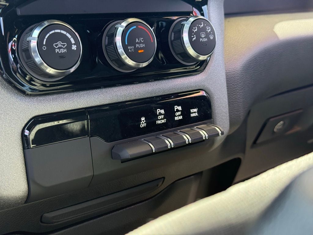2026 RAM Ram 1500 Tradesman