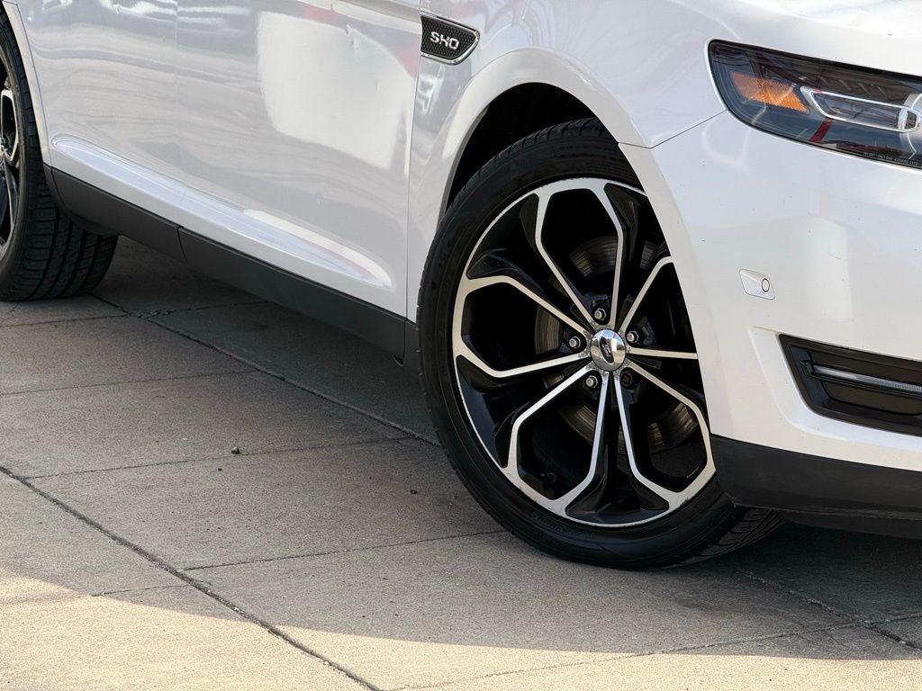 2013 Ford Taurus SHO