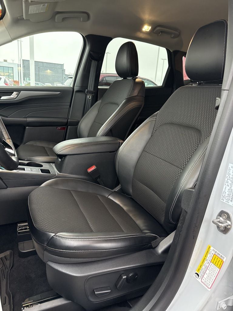 2025 Ford Escape Base